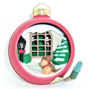 Hallmark Keepsake Ornament Holiday Glow 1991 QLX7177
